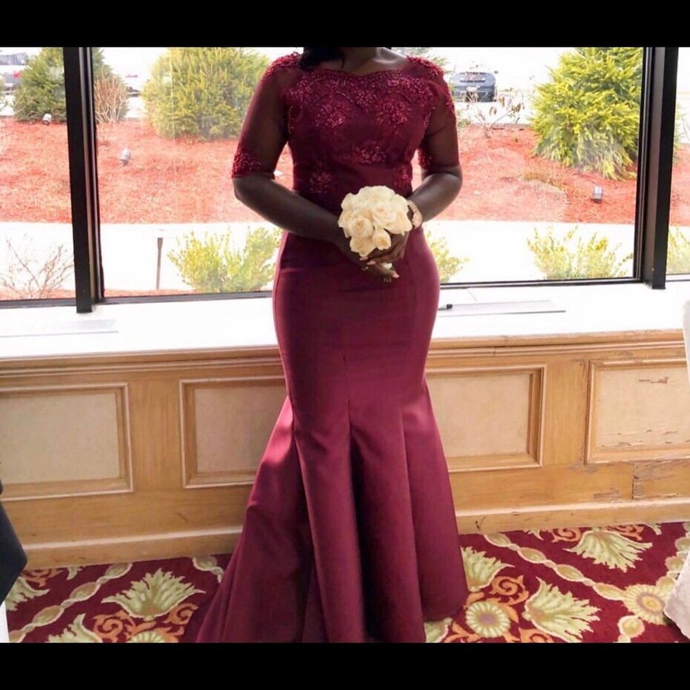 Burgundy Prom / Bridesmaids /Banquet Dress